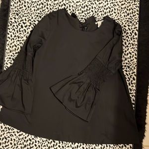 Halogen bell sleeve top